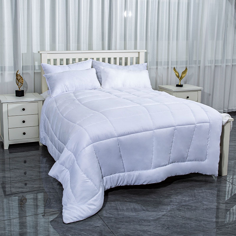Quiltet dyne HF2409-001